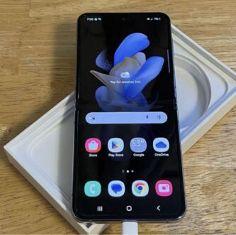 [Good Condition] Android Galaxy Flip 4 | 128GB | SIM-Unlocked