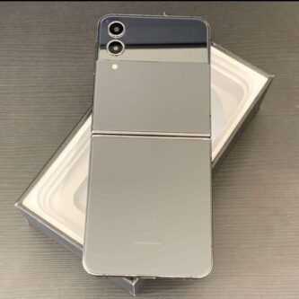 Android Galaxy Flip 4 | 128GB | SIM-Unlocked