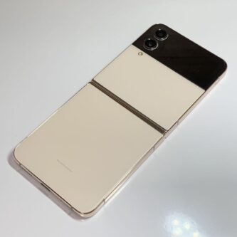 Android Galaxy Flip 4 | 128GB | SIM-Unlocked