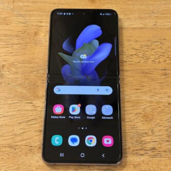 Samsung Android Galaxy Flip 4 | 128gb | SIM-Unlocked