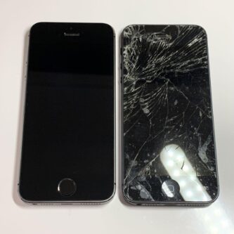 [Junk] iPhone 5 and 5s | Unknown GB | Set of 2