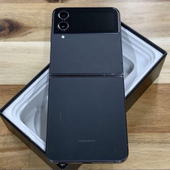 Android Galaxy Flip 4 | 128GB | SIM-Unlocked