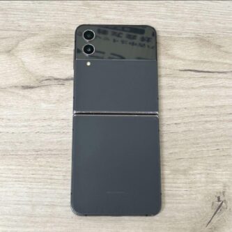 Android Galaxy Flip 4 | 128GB | SIM-Unlocked