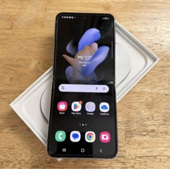 Samsung Android Galaxy Flip 4 | 128gb | SIM-Unlocked