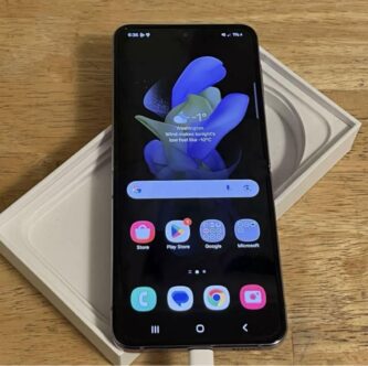 [Excellent condition] Android Galaxy Flip 4 | 256gb | SIM-Unlocked