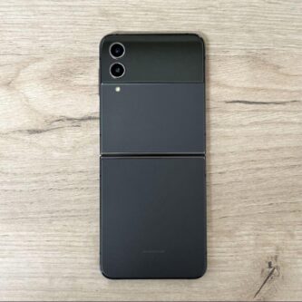 Android Galaxy Flip 4 | 128GB | SIM-Unlocked