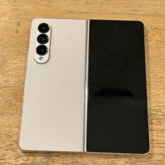 [Junk] Galaxy Fold4 | 256GB | SIM-Unlocked